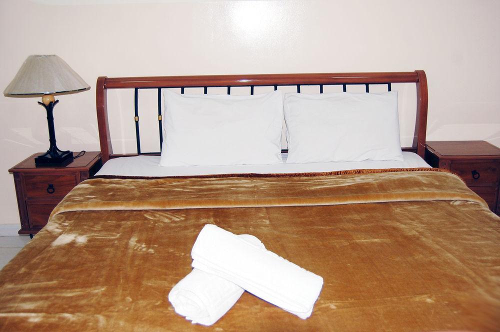 Al Ferdous Hotel Apartment Sharjah Ngoại thất bức ảnh