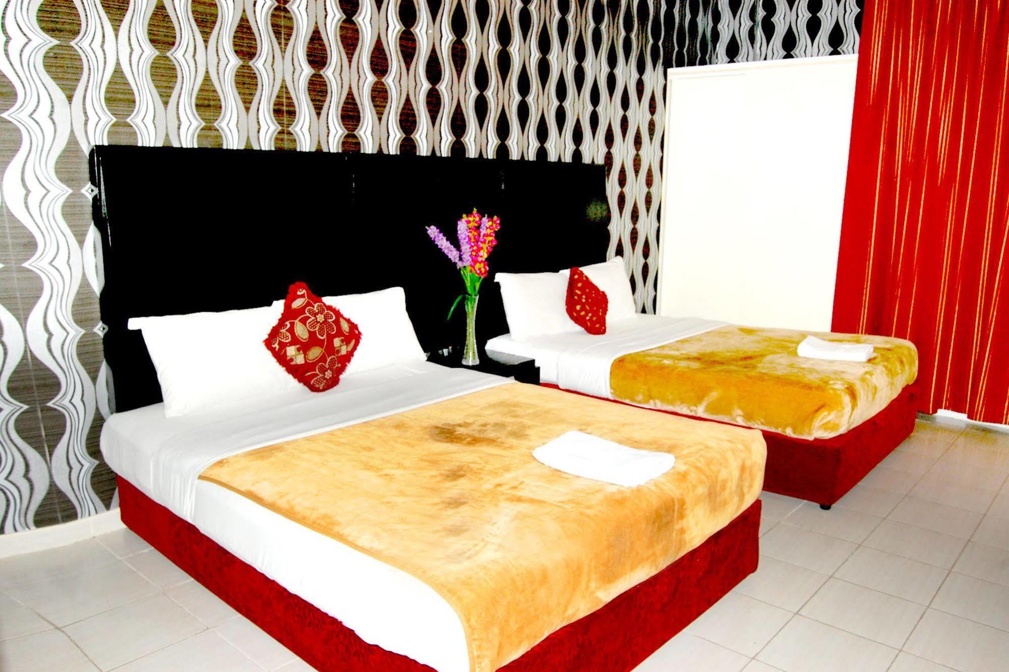 Al Ferdous Hotel Apartment Sharjah Ngoại thất bức ảnh
